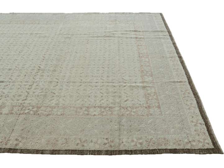 9' 4 x 11' 11 Hand Knotted Oushak Wool Rug