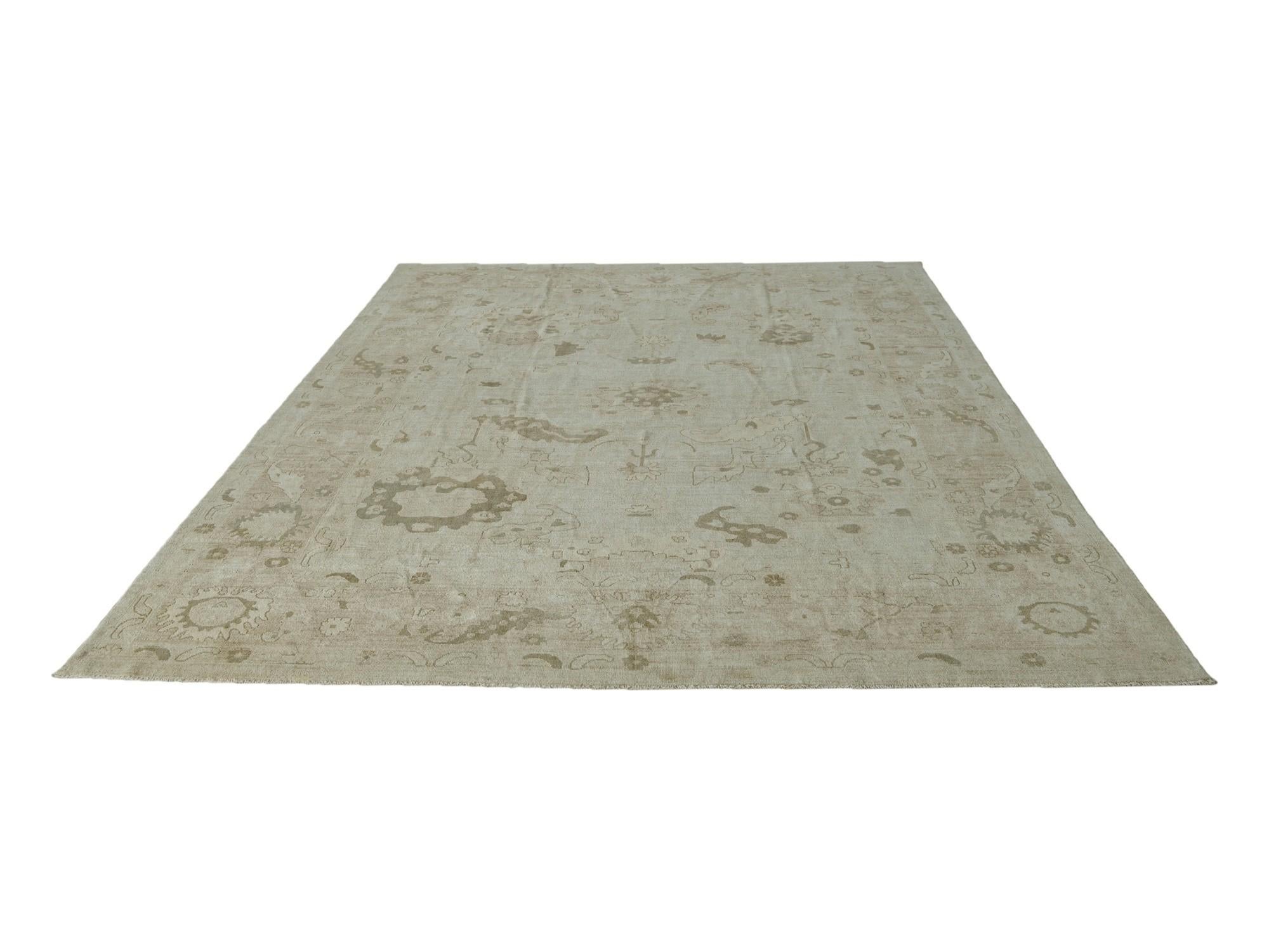 9' 10 x 13' 8 Hand Knotted Oushak Wool Rug