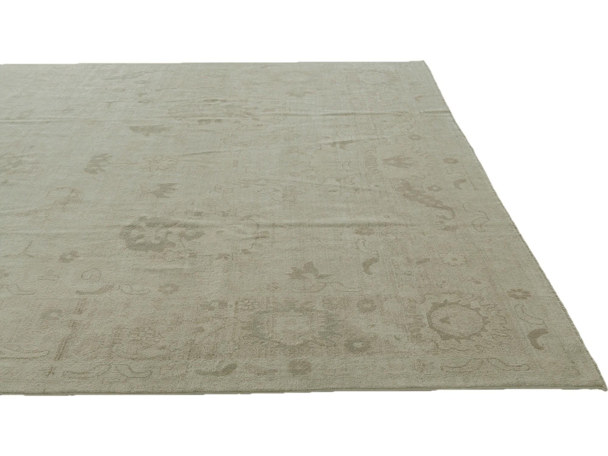 9' 10 x 13' 8 Hand Knotted Oushak Wool Rug