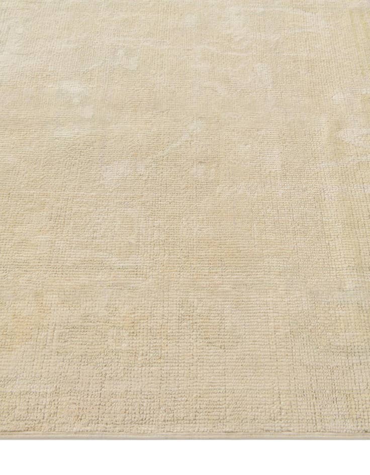 Detail image of 4' 2 x 6' 2 Hand Knotted Oushak Wool Rug