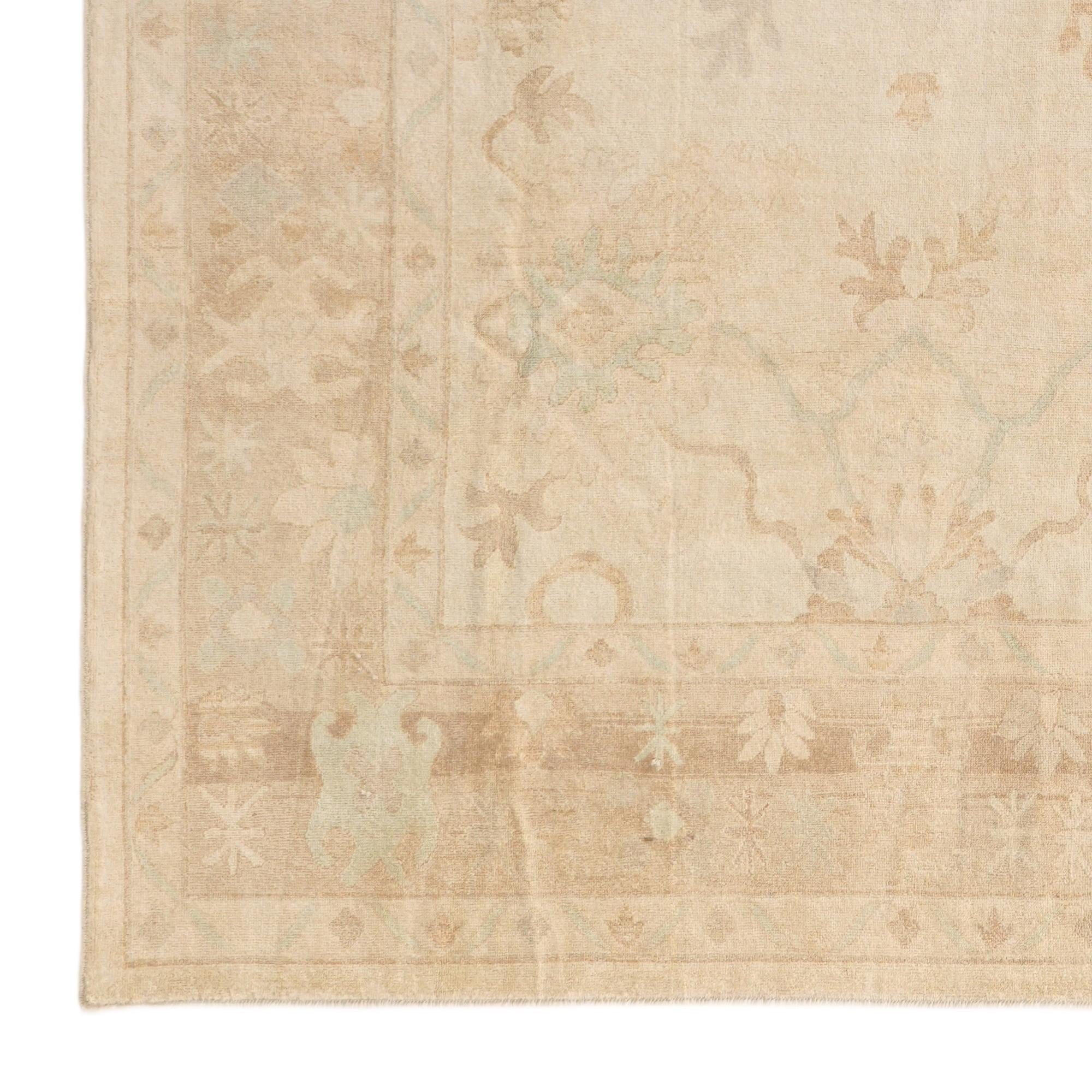 9' 1 x 12' 3 Hand Knotted Oushak Wool Rug