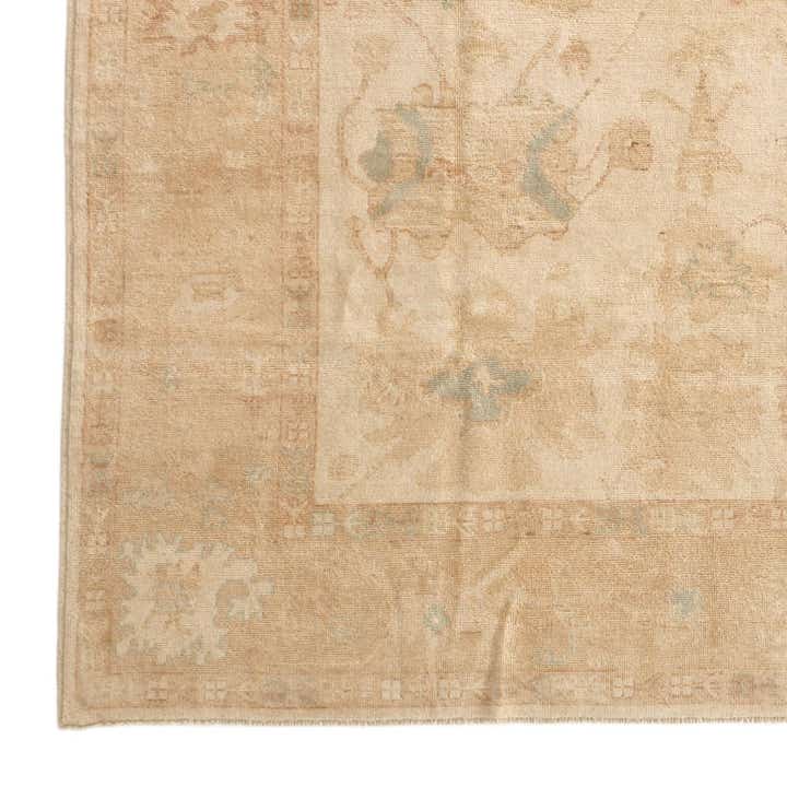7' 11 x 9' 7 Hand Knotted Oushak Wool Rug