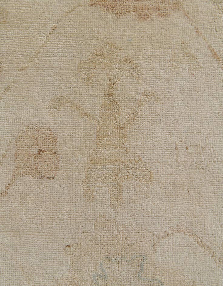 Detail image of 7' 11 x 9' 7 Hand Knotted Oushak Wool Rug