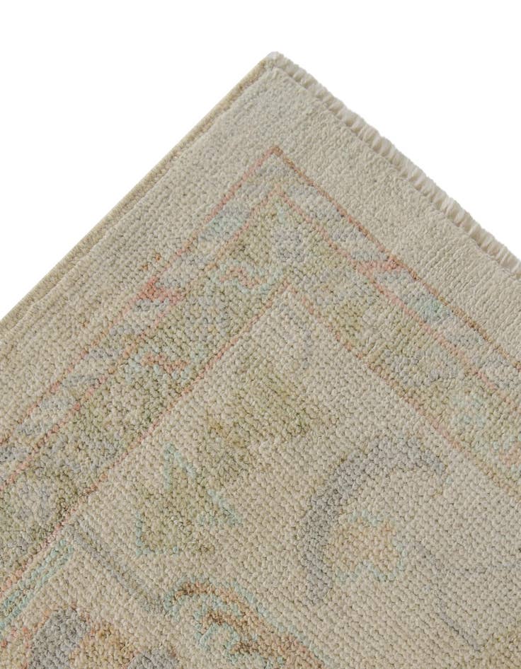 Detail image of 8' 2 x 9' 11 Hand Knotted Oushak Wool Rug