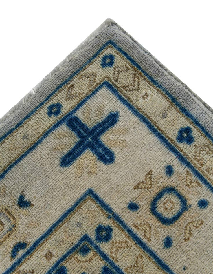 Detail image of 3' 6 x 4' 10  Hand Knotted Oushak Wool Rug