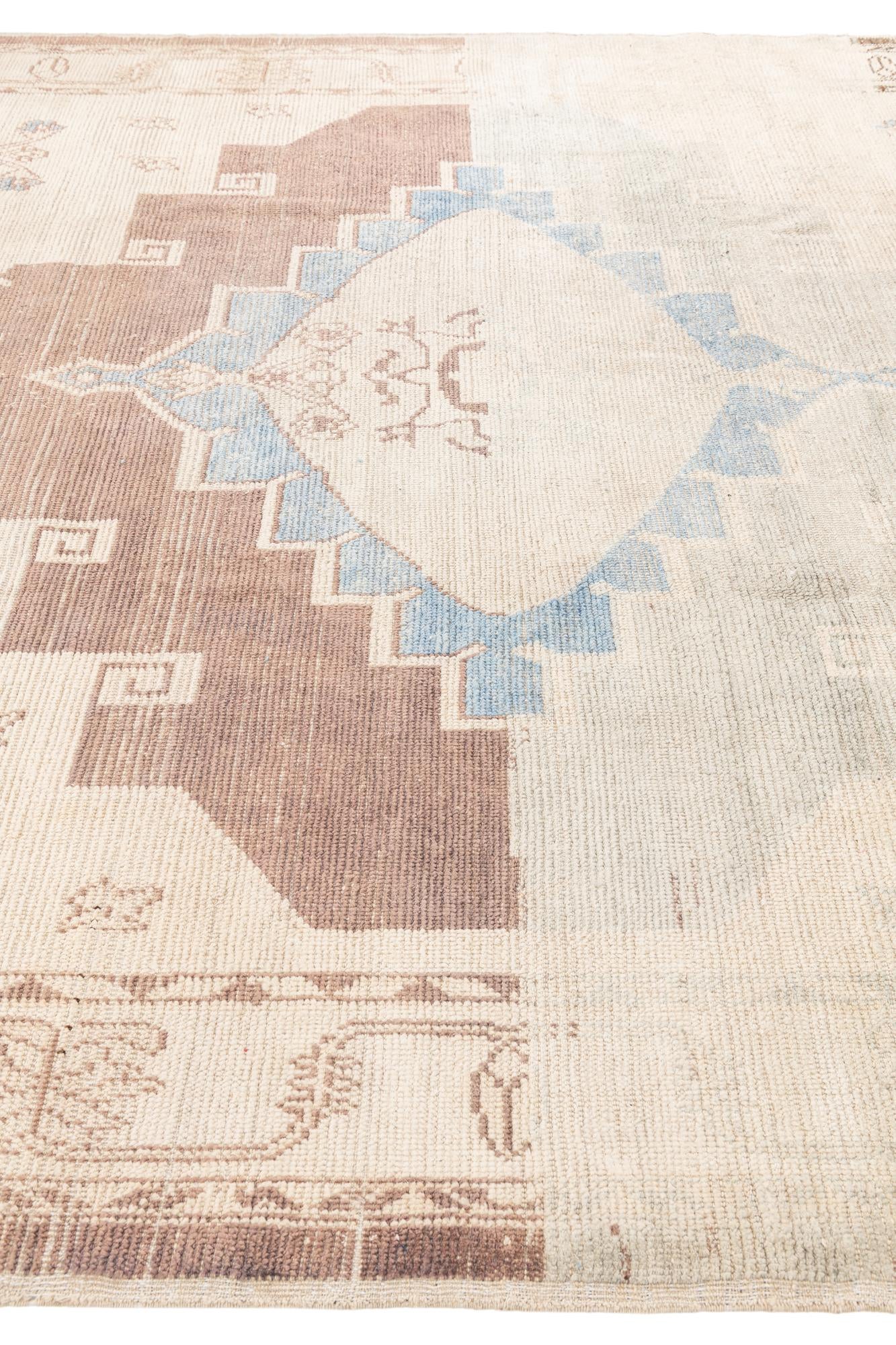 9' 6 x 11' 8 Hand Knotted Oushak Wool Rug