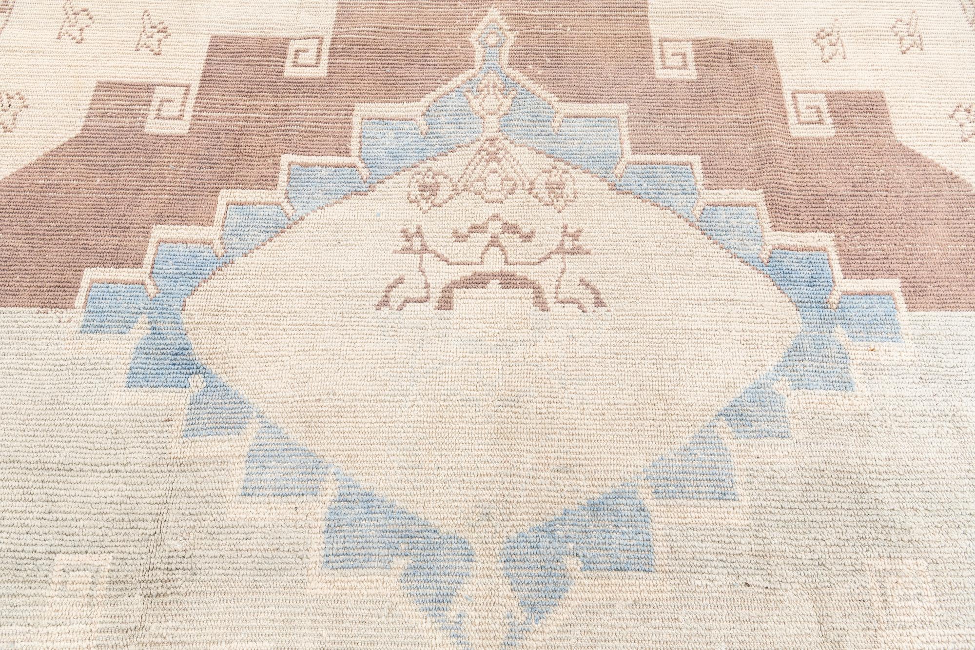 9' 6 x 11' 8 Hand Knotted Oushak Wool Rug