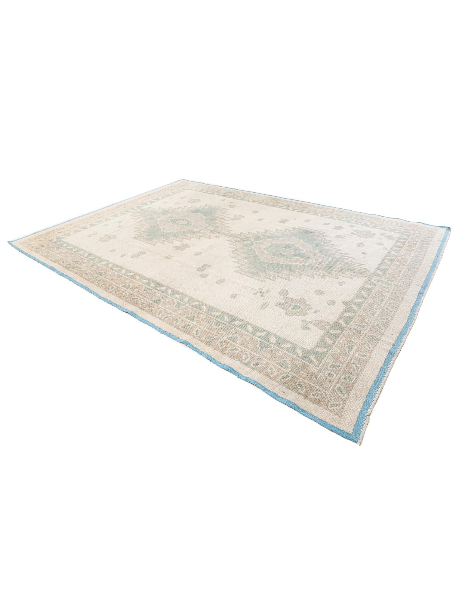 8' 9 x 12' 2 Hand Knotted Oushak Wool Rug