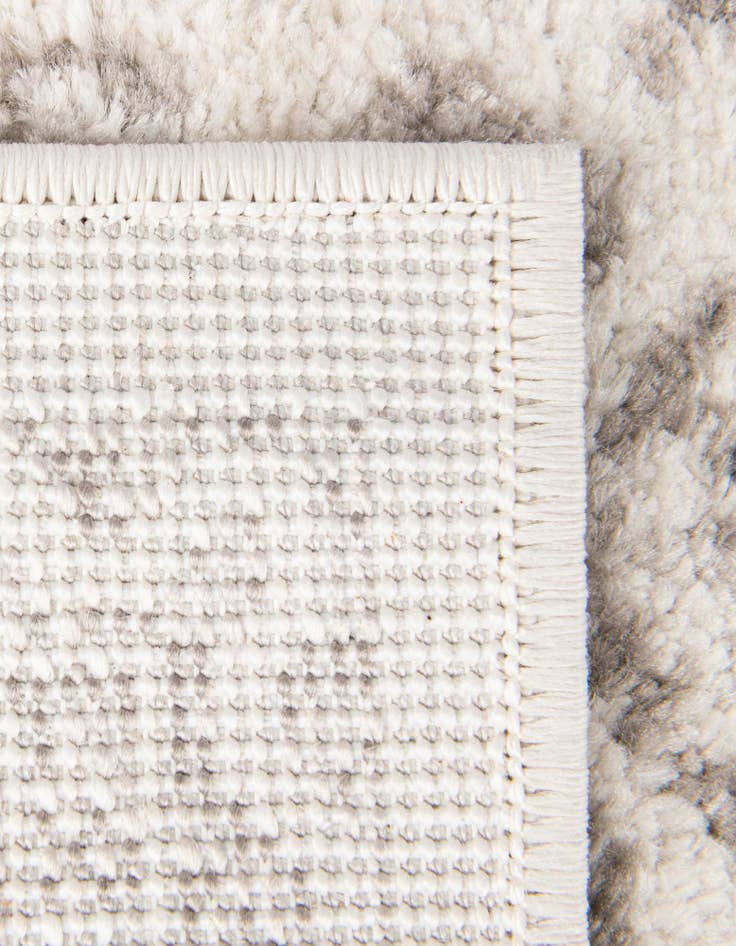 Detail image of 7' 10 x 10' Oxford Rug