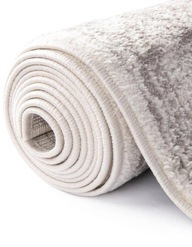 Detail image of 7' 10 x 10' Oxford Rug