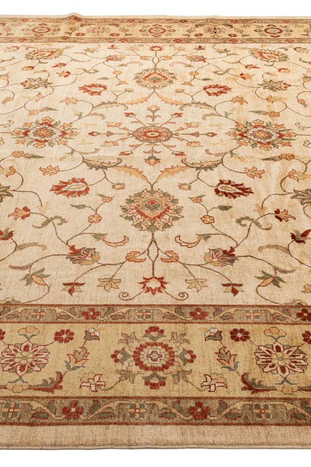 Detail image of 12' 1 x 17' 8 Hand Knotted Peshawar Ziegler Rug