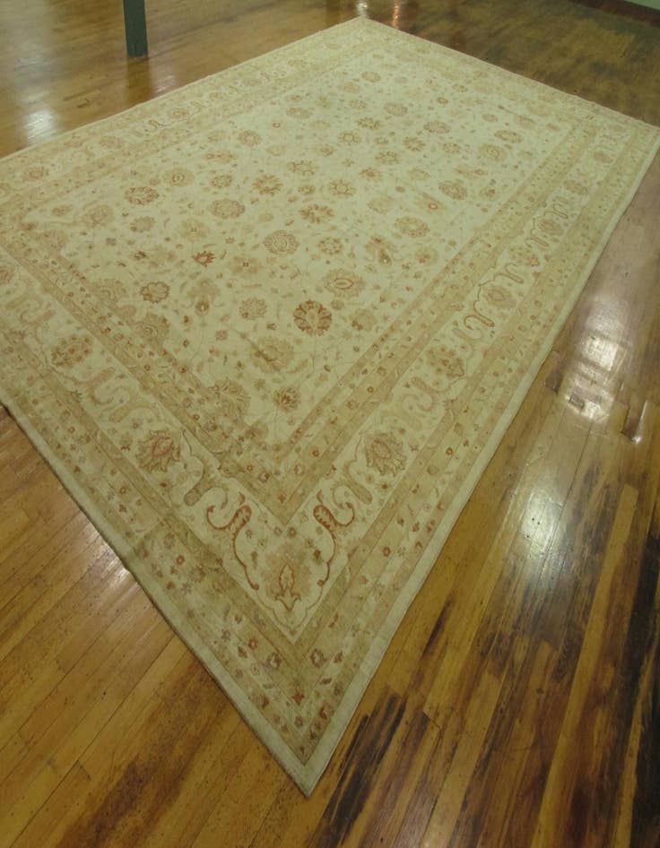 Detail image of 16' 11 x 25' 6  Hand Knotted Peshawar Ziegler Oriental Rug