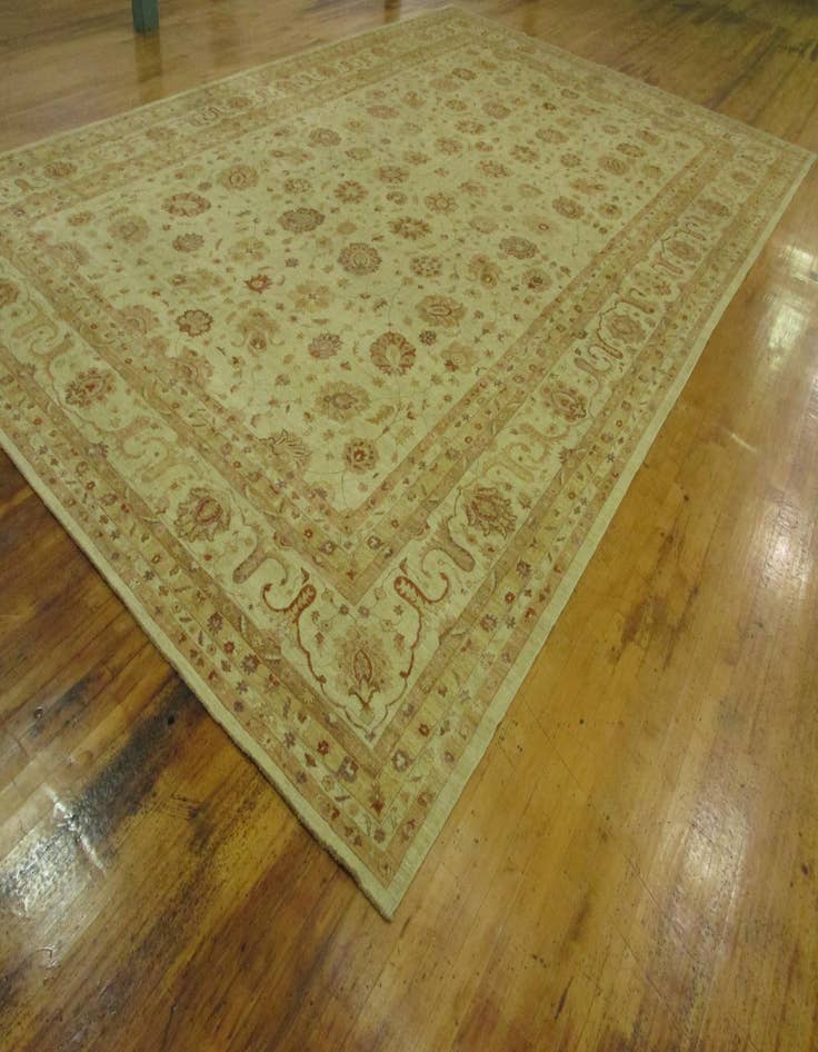 Detail image of 16' 11 x 25' 6  Hand Knotted Peshawar Ziegler Oriental Rug