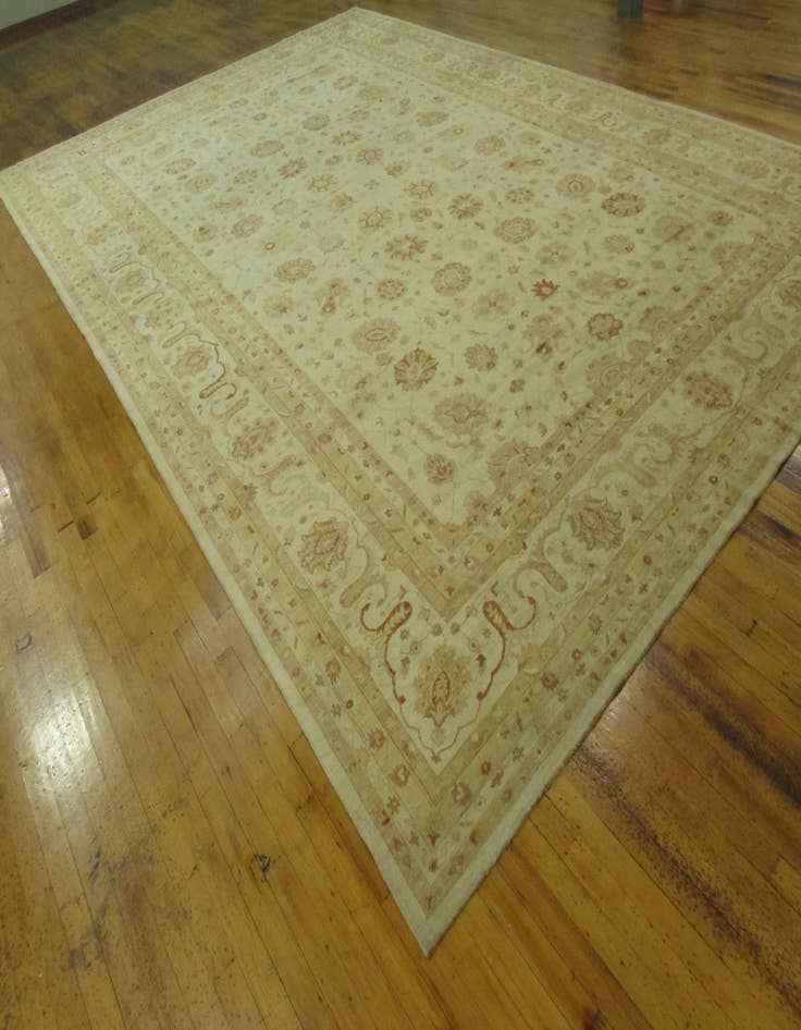 Detail image of 16' 11 x 25' 6  Hand Knotted Peshawar Ziegler Oriental Rug