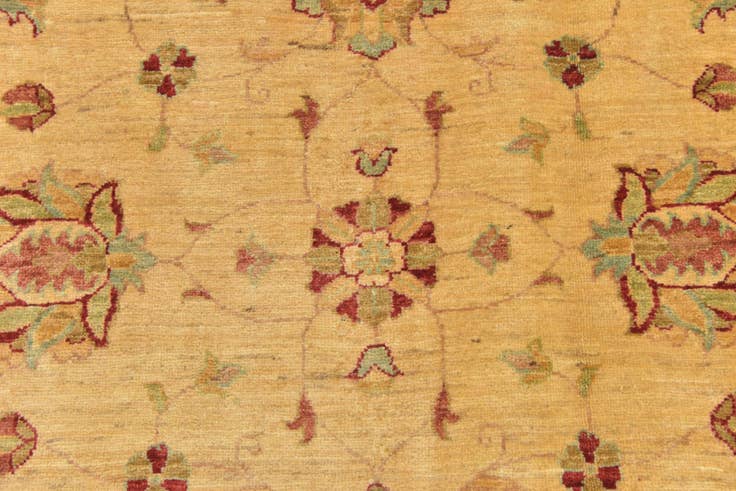 Detail image of 6' 6 x 8' 9 Hand Knotted Peshawar Ziegler Rug