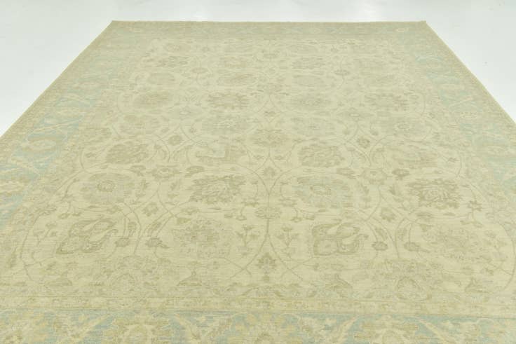Detail image of 9' 10 x 13' 7 Hand Knotted Peshawar Ziegler Rug