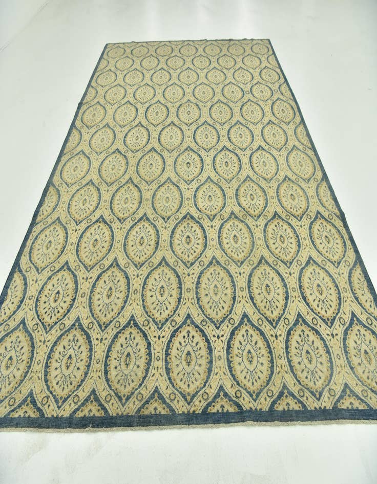 Detail image of 8' 10 x 12'  Hand Knotted Peshawar Ziegler Rug