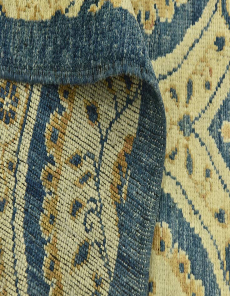 Detail image of 8' 10 x 12'  Hand Knotted Peshawar Ziegler Rug