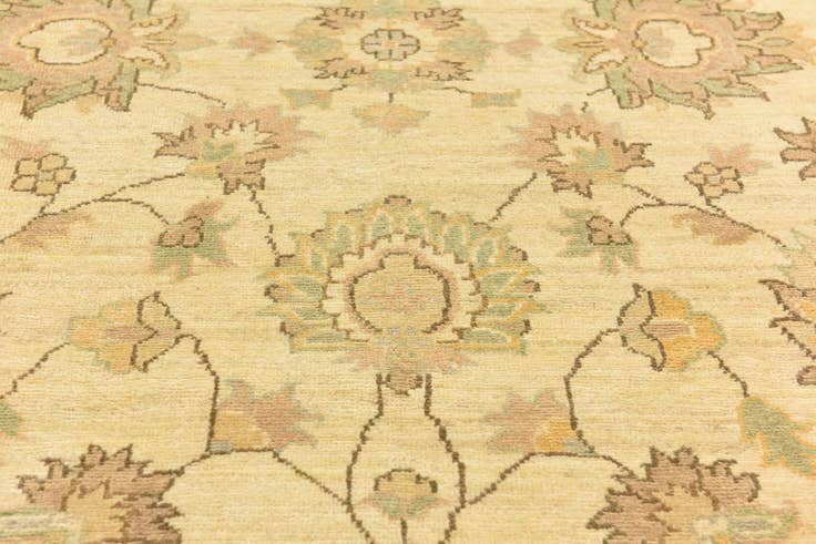 Detail image of 6' 7 x 9' 9 Hand Knotted Peshawar Ziegler Rug