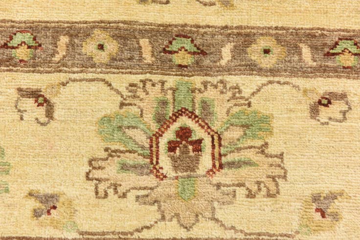 Detail image of 6' 11 x 9' 5 Hand Knotted Peshawar Ziegler Rug