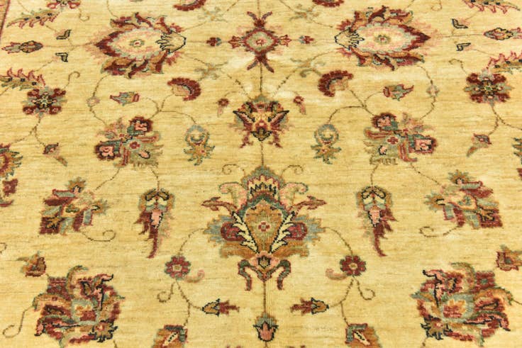 Detail image of 5' 7 x 8' Hand Knotted Peshawar Ziegler Rug