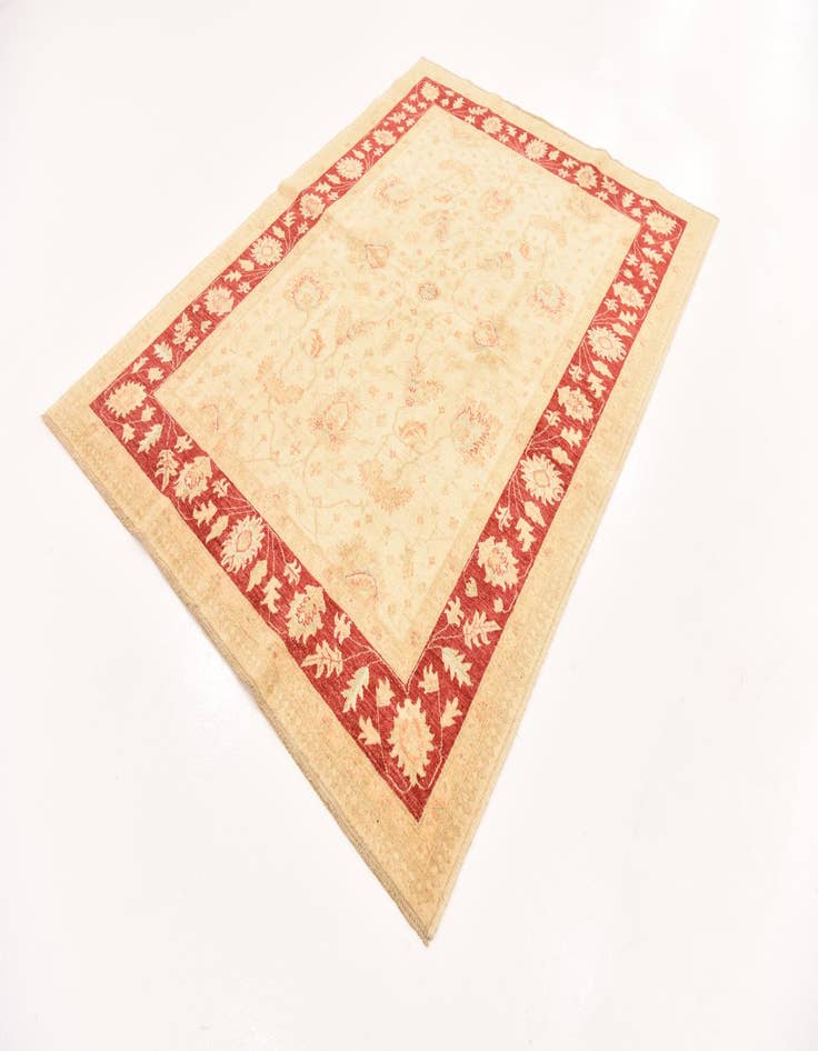 Detail image of 5' 9 x 7' 8  Hand Knotted Peshawar Ziegler Rug