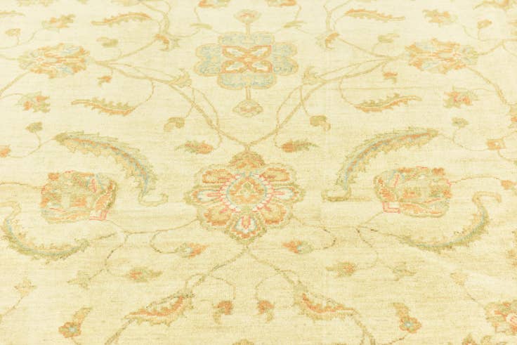 Detail image of 6' 7 x 9' 7 Hand Knotted Peshawar Ziegler Rug