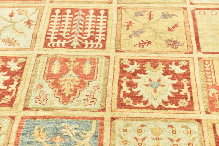 Detail image of 6' 8 x 10' Hand Knotted Peshawar Ziegler Rug