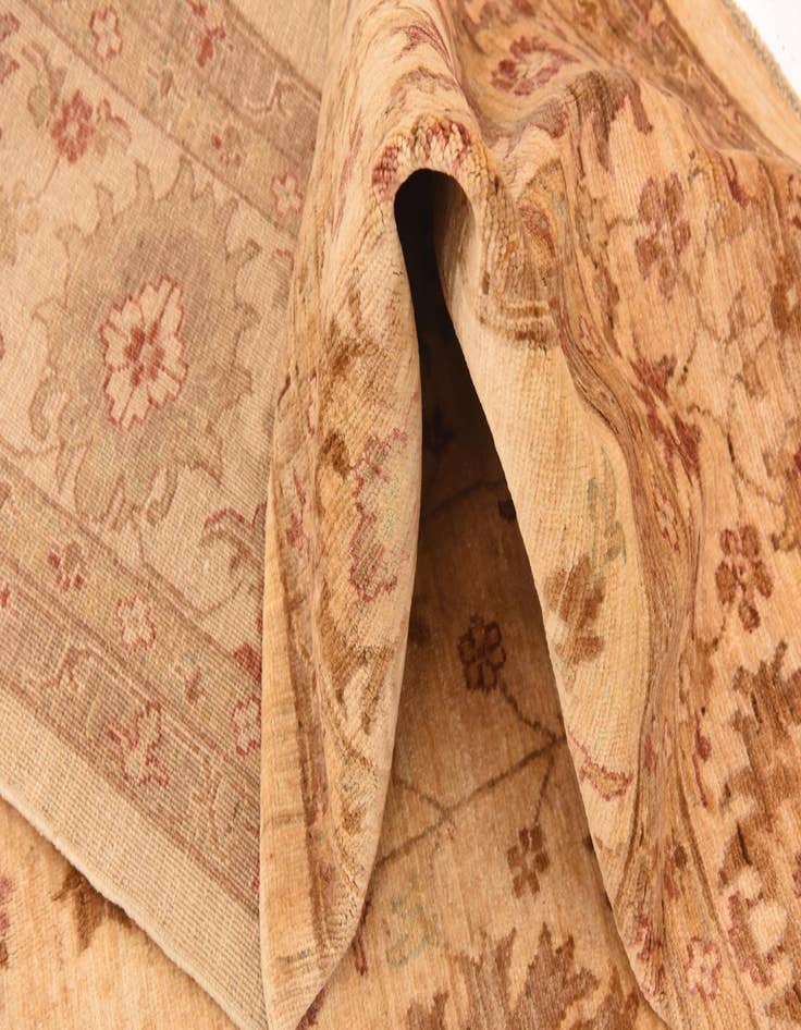 Detail image of 9' 2 x 11' 10  Hand Knotted Peshawar Ziegler Rug