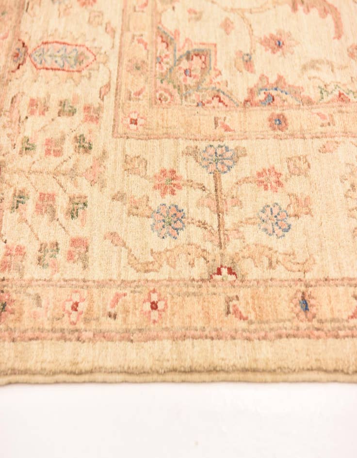 Detail image of 6' 7 x 8' 5  Hand Knotted Peshawar Ziegler Rug