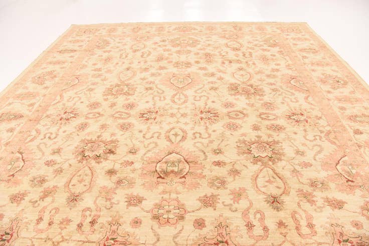 Detail image of 11' 5 x 14' 10 Hand Knotted Peshawar Ziegler Rug