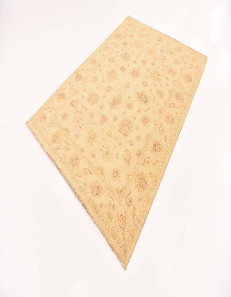 Detail image of 5' 7 x 7' 9  Hand Knotted Peshawar Ziegler Rug