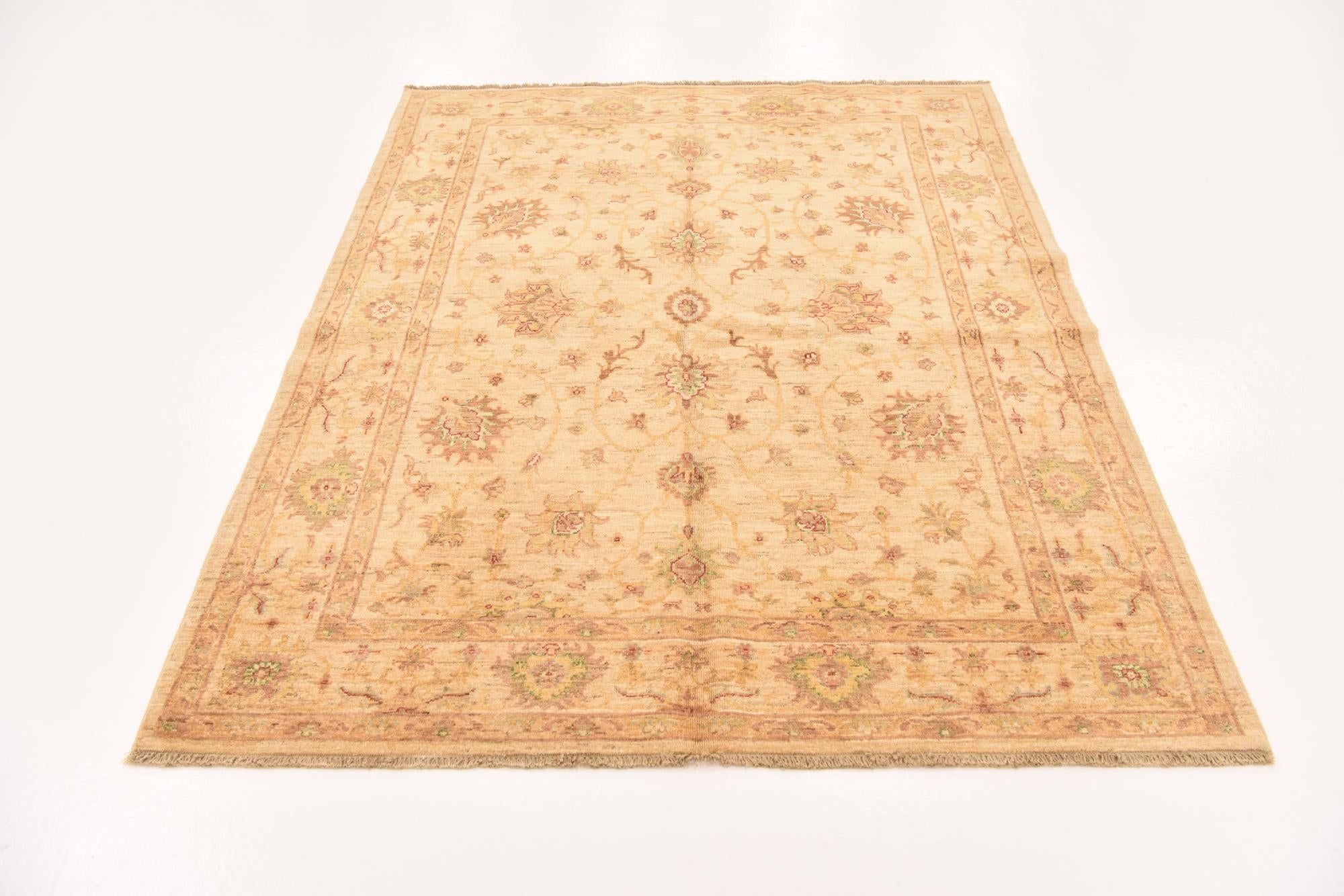 5' x 6' 6 Hand Knotted Peshawar Ziegler Rug