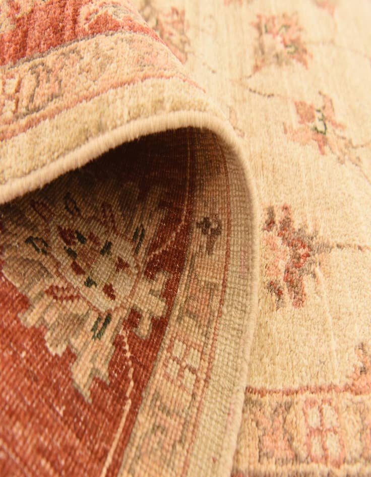 Detail image of 5' 2 x 6' 9  Hand Knotted Peshawar Ziegler Rug