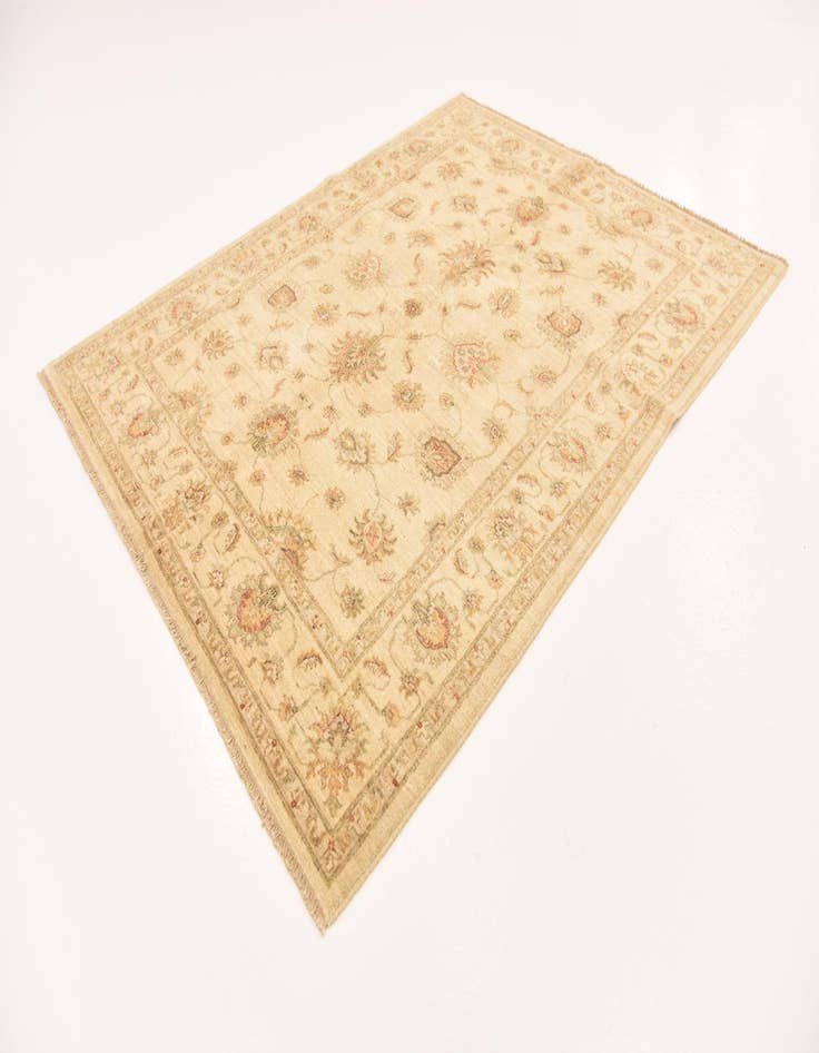 Detail image of 4' 10 x 6' 3 Hand Knotted Peshawar Ziegler Rug