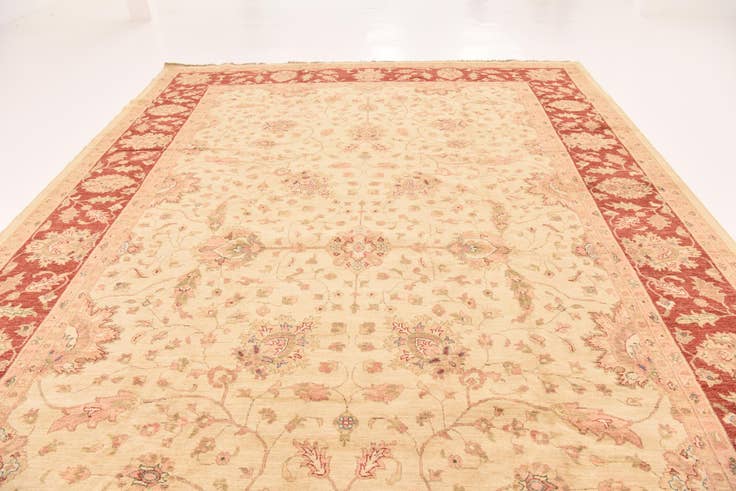 Detail image of 10' x 16' Hand Knotted Peshawar Ziegler Rug