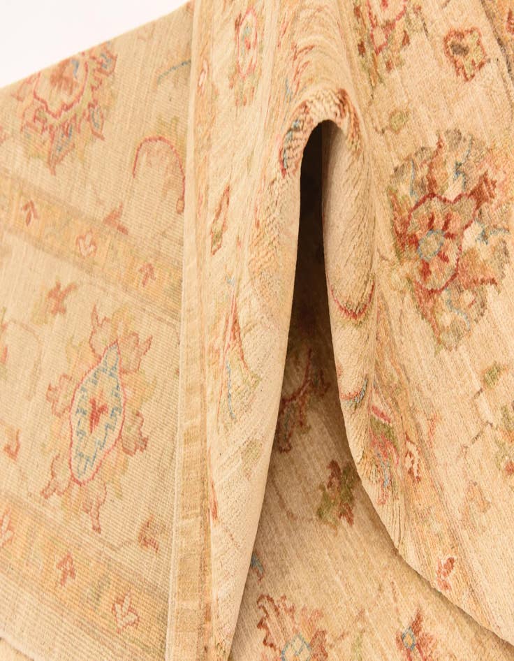 Detail image of 6' 9 x 10' 5  Hand Knotted Peshawar Ziegler Rug