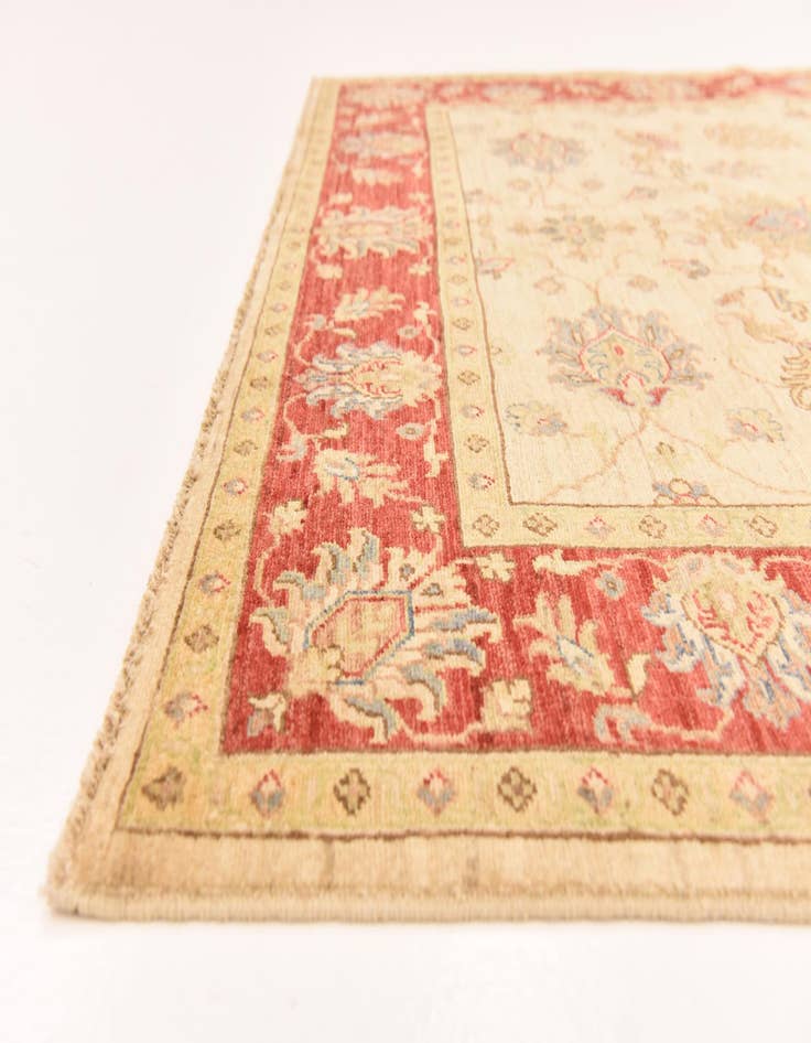 Detail image of 5' 1 x 6' 9  Hand Knotted Peshawar Ziegler Rug