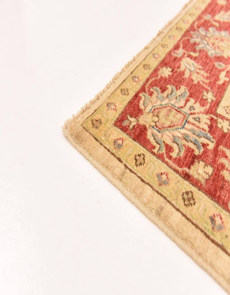 Detail image of 5' 1 x 6' 9  Hand Knotted Peshawar Ziegler Rug