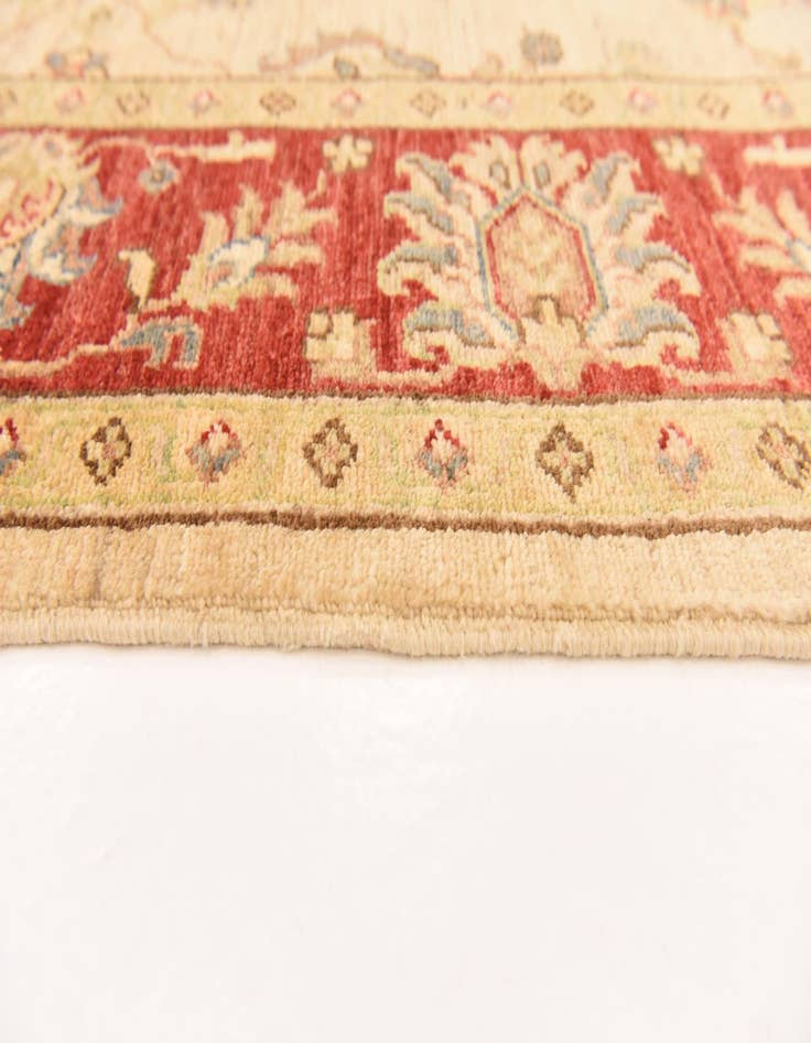 Detail image of 5' 1 x 6' 9  Hand Knotted Peshawar Ziegler Rug