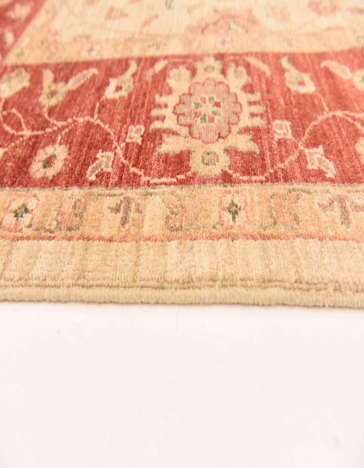 Detail image of 5' 1 x 6' 4 Hand Knotted Peshawar Ziegler Rug