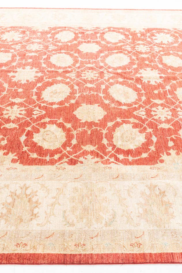 Detail image of 10' x 13' 4 Hand Knotted Peshawar Ziegler Rug