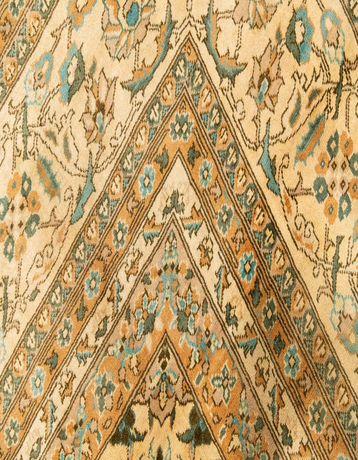 Detail image of 16' 5 x 34' 4  Hand Knotted Peshawar Ziegler Rug