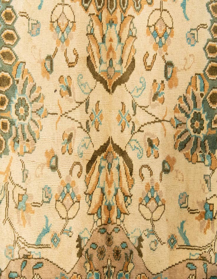 Detail image of 16' 5 x 34' 4  Hand Knotted Peshawar Ziegler Rug