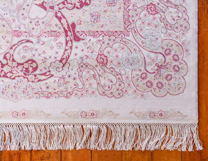 5' x 7' 5 Qom Bamboo Silk Rug