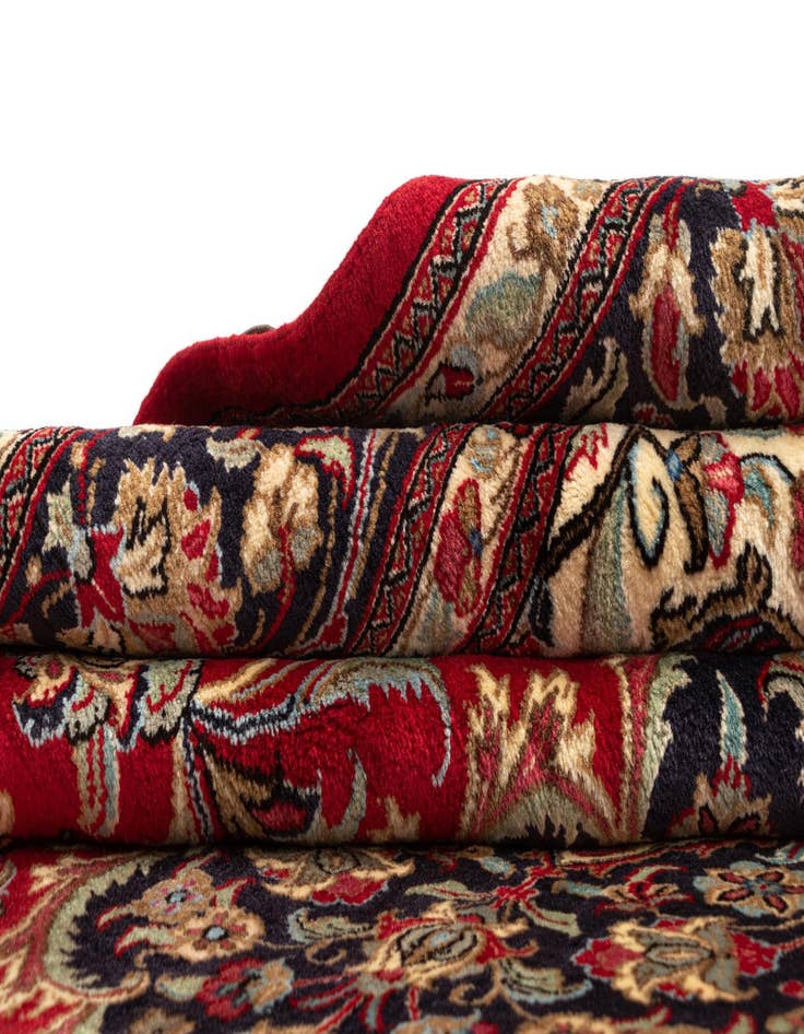 Detail image of 6' 9 x 9' 8  Hand Knotted Qom Persian Rug