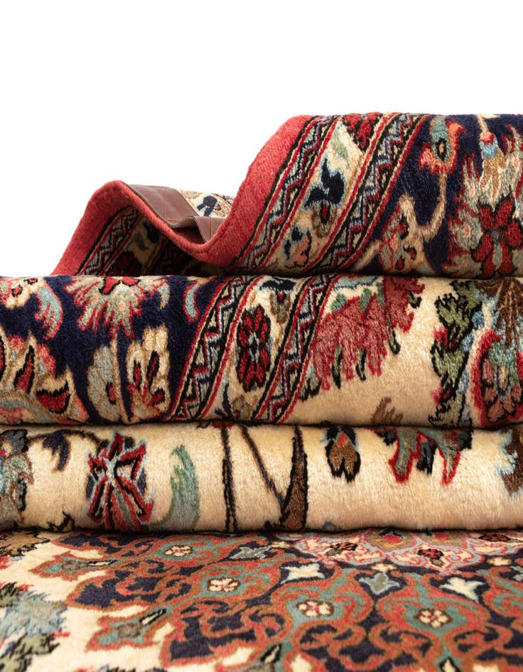 Detail image of 6' 9 x 9' 8  Hand Knotted Qom Persian Rug