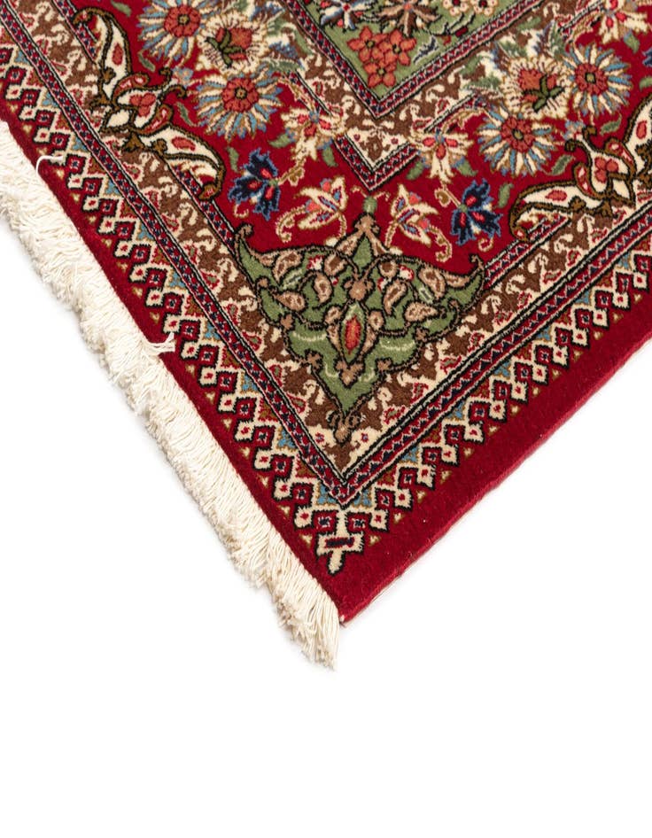 Detail image of 4' 7 x 7' 11  Hand Knotted Qom Persian Rug