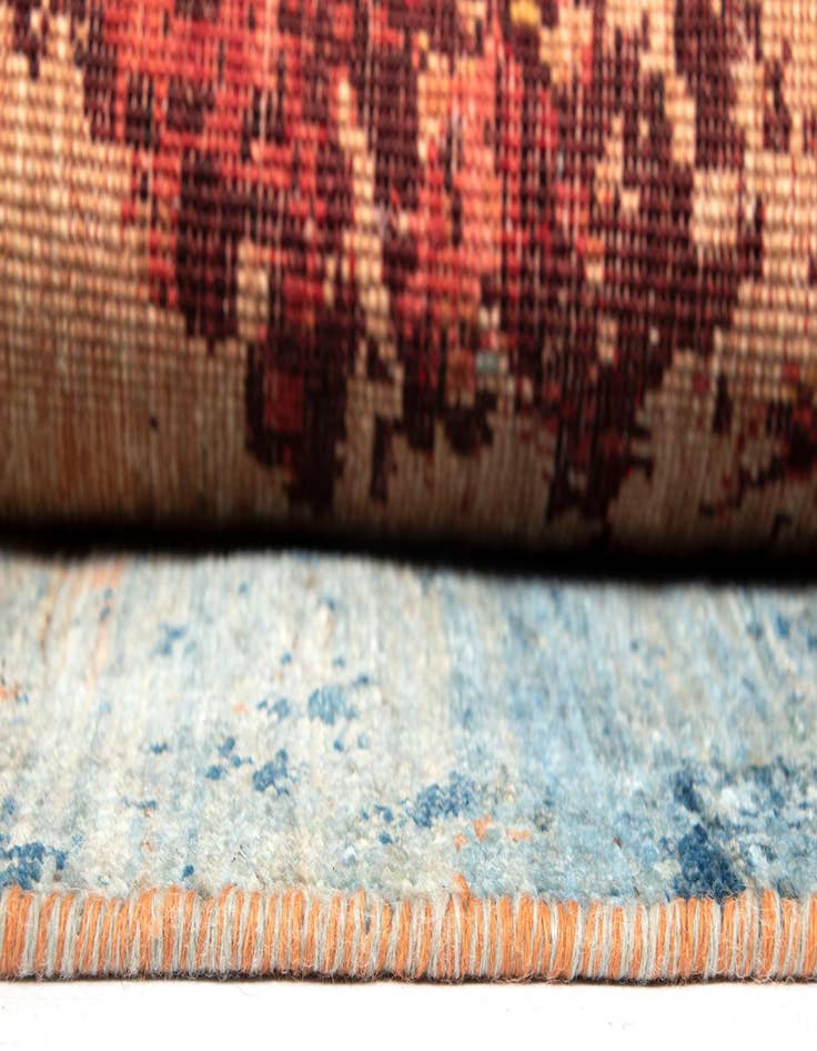 Detail image of 5' 7 x 7' 10 Rubin Wool Rug
