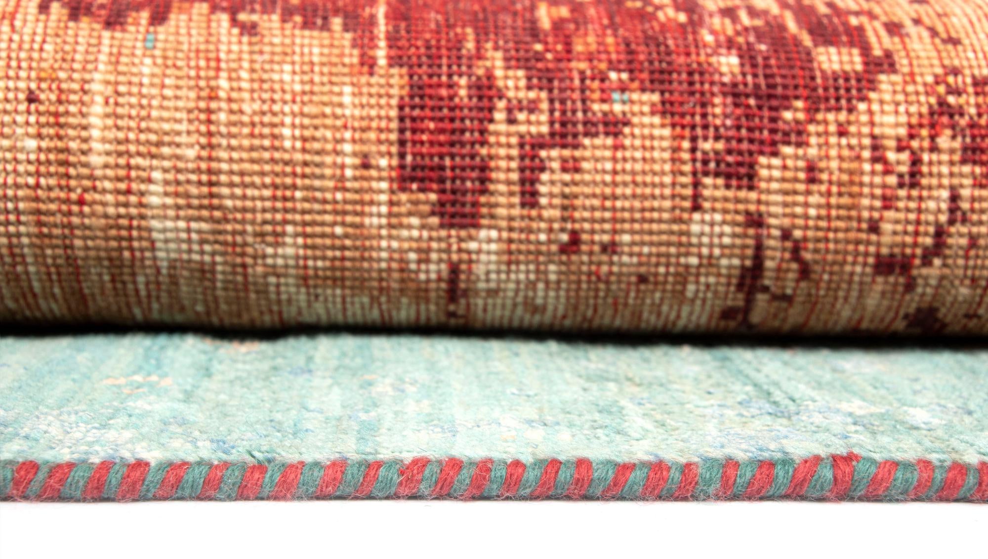 4' 10 x 6' 8 Rubin Wool Rug